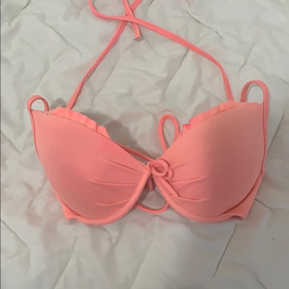 Cute bikini top, just didn’t like it on me!